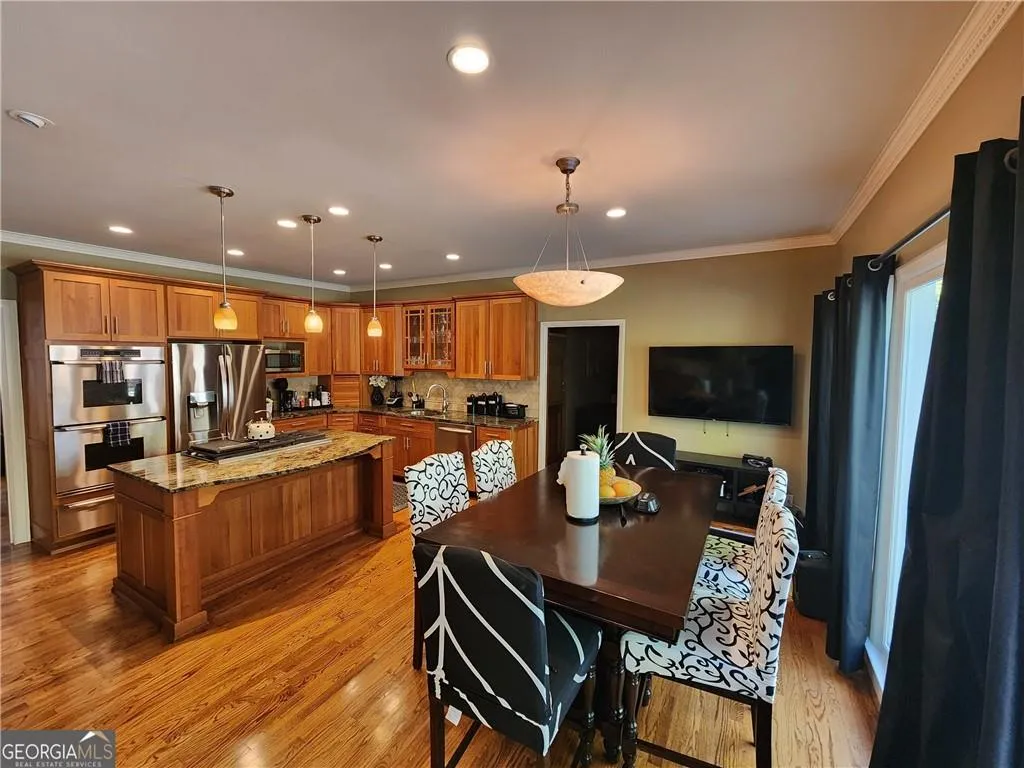 7635 Blandford Place, Atlanta, Georgia 30350, 5 Bedrooms Bedrooms, ,4 BathroomsBathrooms,Residential,For Sale,7635 Blandford Place,7710231