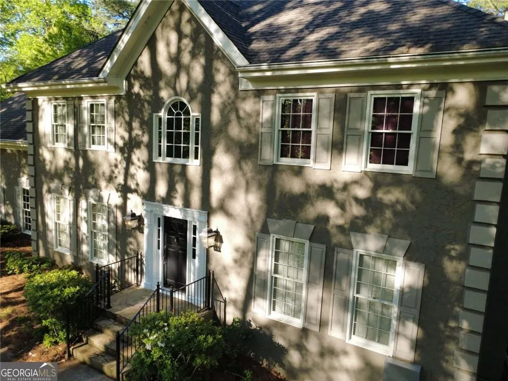 7635 Blandford Place, Atlanta, Georgia 30350, 5 Bedrooms Bedrooms, ,4 BathroomsBathrooms,Residential,For Sale,7635 Blandford Place,7710231