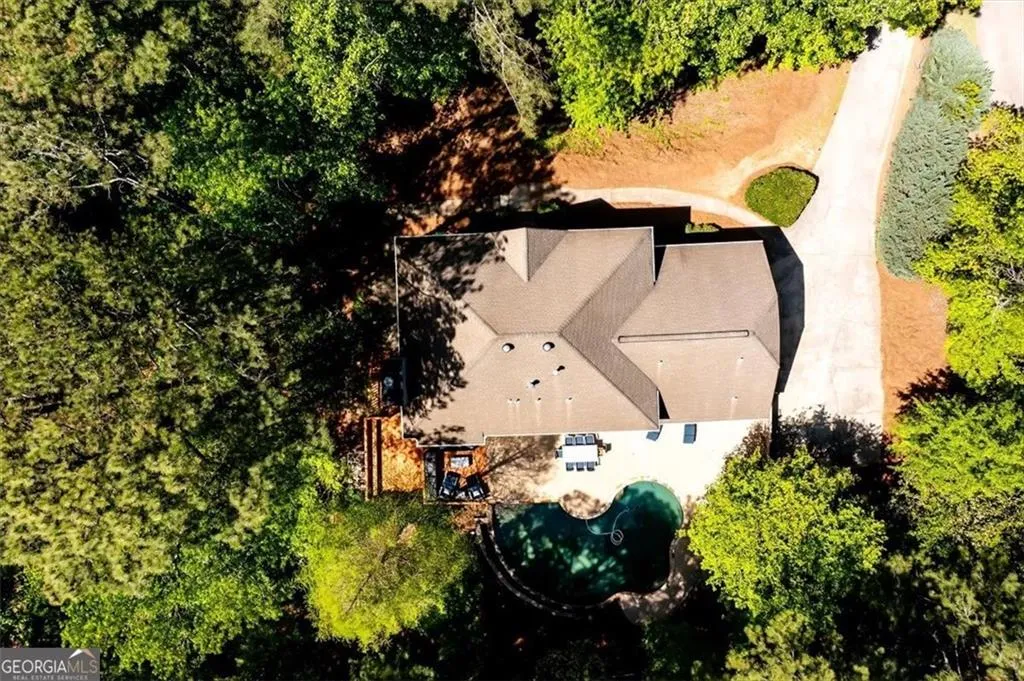 7635 Blandford Place, Atlanta, Georgia 30350, 5 Bedrooms Bedrooms, ,4 BathroomsBathrooms,Residential,For Sale,7635 Blandford Place,7710231