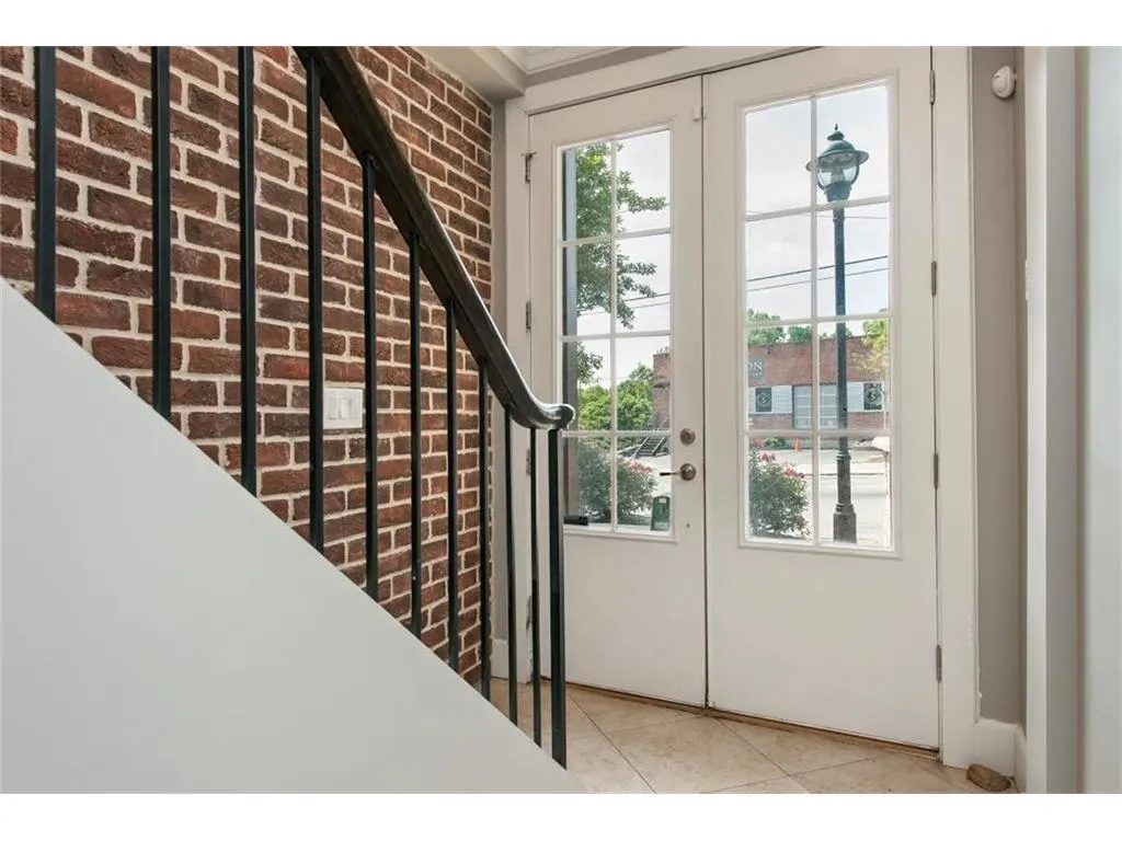 1199 Huff Road Unit 110, Atlanta, Georgia 30318, 2 Bedrooms Bedrooms, ,2 BathroomsBathrooms,Residential,Sold,1199 Huff Road Unit 110,5716992