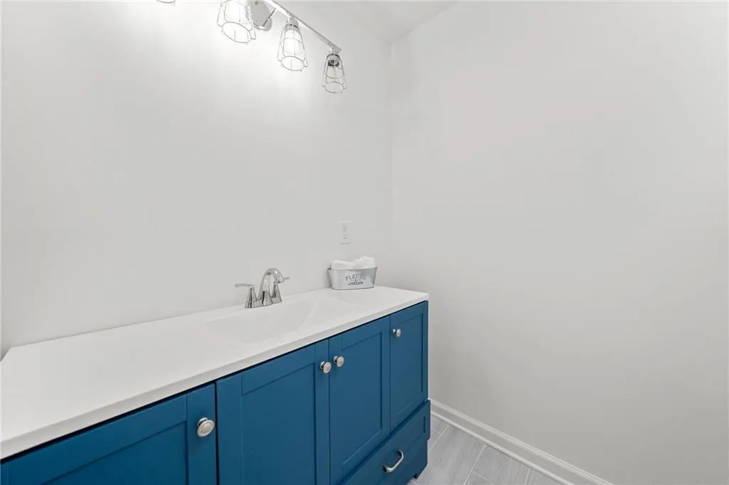 245 Winding River Drive Unit E, Atlanta, Georgia 30350, 2 Bedrooms Bedrooms, ,2 BathroomsBathrooms,Residential,Sold,245 Winding River Drive Unit E,7514097