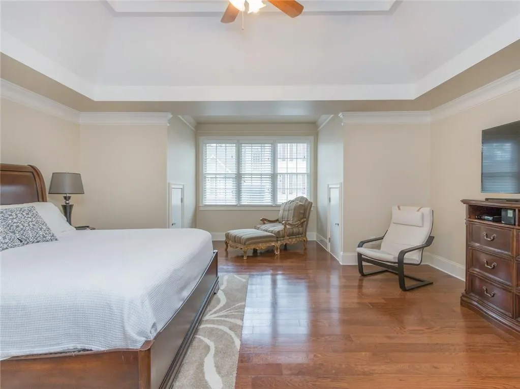 179 Mystic Court, Atlanta, Georgia 30342, 4 Bedrooms Bedrooms, ,3 BathroomsBathrooms,Residential,Sold,179 Mystic Court,5800054