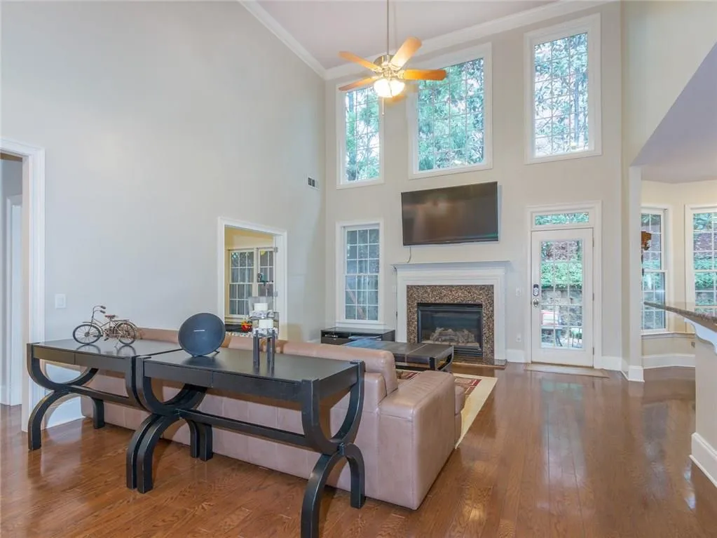 179 Mystic Court, Atlanta, Georgia 30342, 4 Bedrooms Bedrooms, ,3 BathroomsBathrooms,Residential,Sold,179 Mystic Court,5800054
