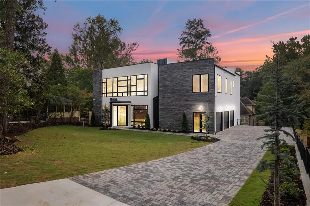 19 Spruell Springs Road Ne, Atlanta, Georgia 30342, 6 Bedrooms Bedrooms, ,6 BathroomsBathrooms,Residential,For Sale,19 Spruell Springs Road Ne,7646055