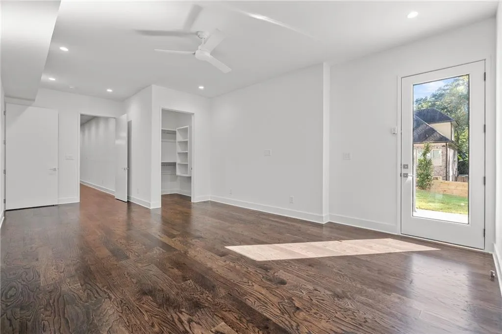 19 Spruell Springs Road Ne, Atlanta, Georgia 30342, 6 Bedrooms Bedrooms, ,6 BathroomsBathrooms,Residential,For Sale,19 Spruell Springs Road Ne,7646055