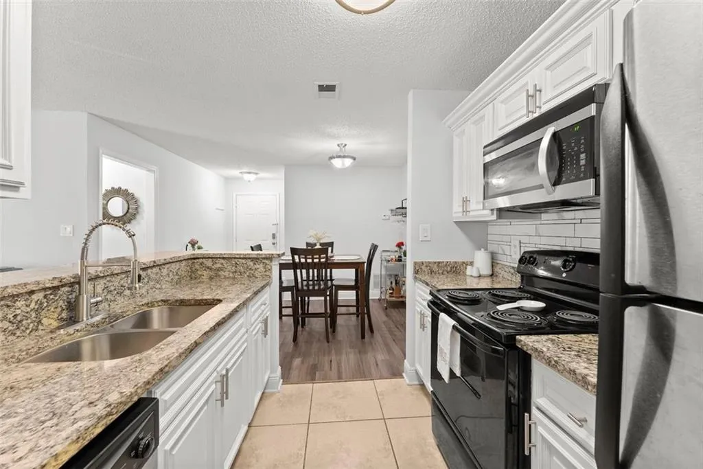 7203 Santa Fe Parkway, Atlanta, Georgia 30350, 2 Bedrooms Bedrooms, ,2 BathroomsBathrooms,Residential,Sold,7203 Santa Fe Parkway,7424688