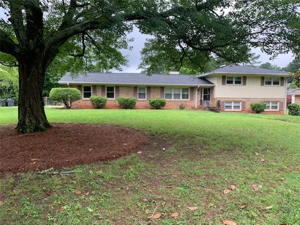 5860 Garber Drive Ne, Sandy Springs, Georgia 30328, 4 Bedrooms Bedrooms, ,3 BathroomsBathrooms,Residential,Sold,5860 Garber Drive Ne,6704952