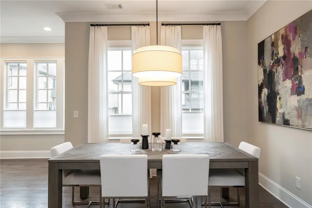 6731 Cadence Boulevard, Sandy Springs, Georgia 30328, 3 Bedrooms Bedrooms, ,3 BathroomsBathrooms,Residential,Sold,6731 Cadence Boulevard,7037555