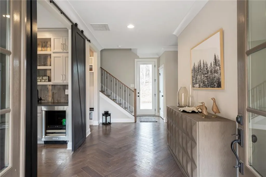 6731 Cadence Boulevard, Sandy Springs, Georgia 30328, 3 Bedrooms Bedrooms, ,3 BathroomsBathrooms,Residential,Sold,6731 Cadence Boulevard,7037555