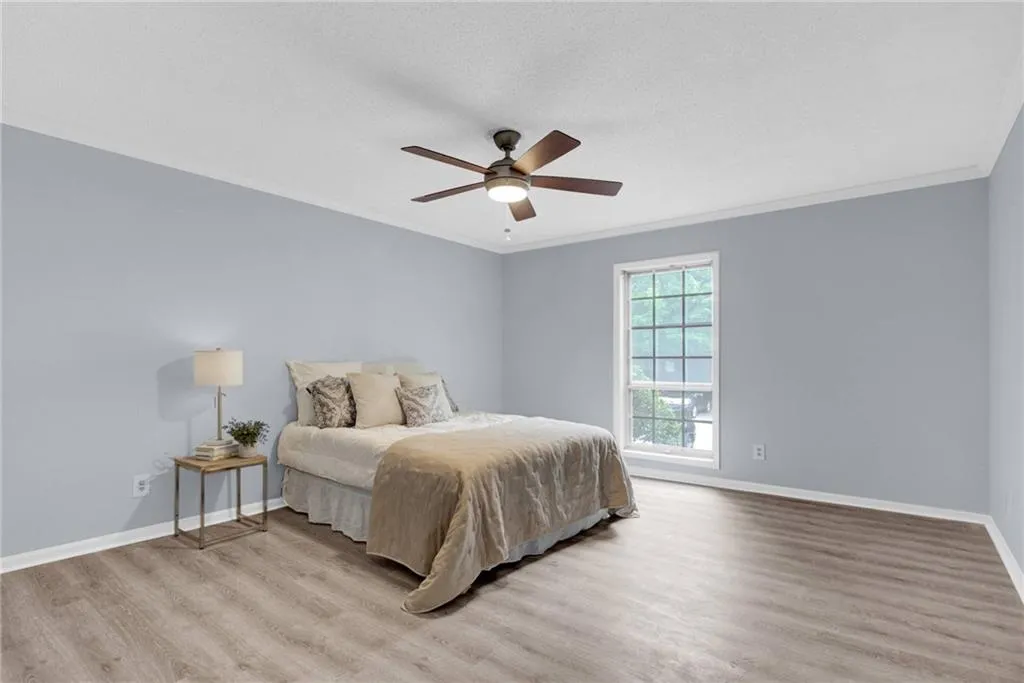 6851 Roswell Road Unit J15, Sandy Springs, Georgia 30328, 1 Bedroom Bedrooms, ,1 BathroomBathrooms,Residential,Sold,6851 Roswell Road Unit J15,7068467