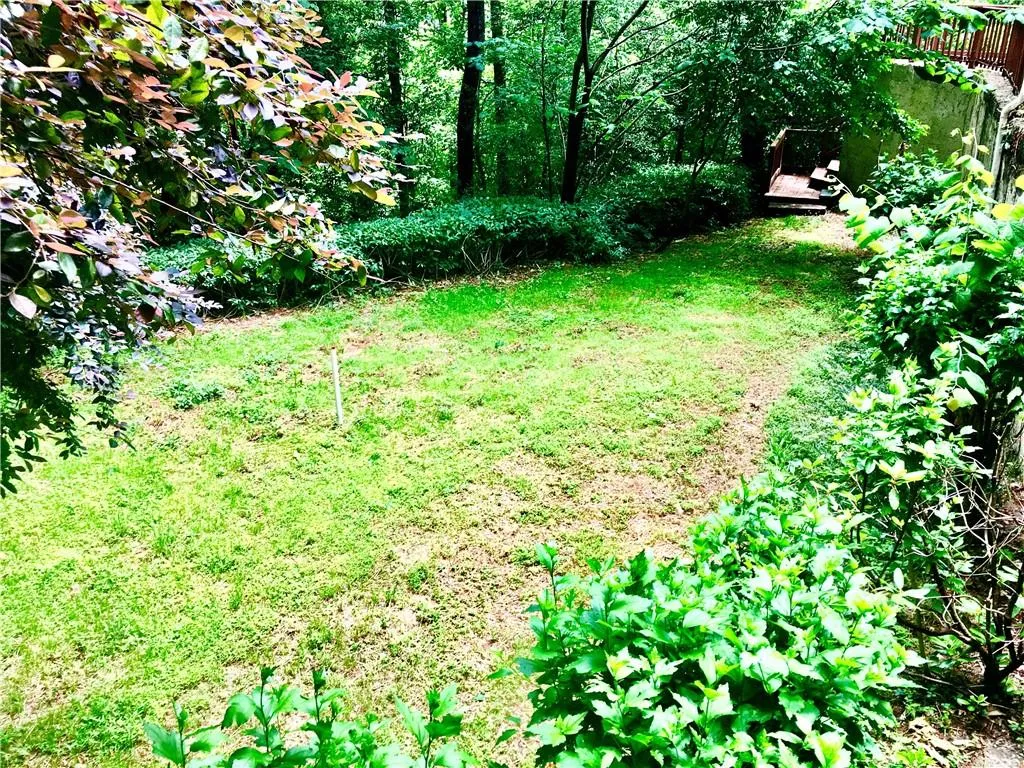 200 River Court Parkway, Sandy Springs, Georgia 30328, 5 Bedrooms Bedrooms, ,5 BathroomsBathrooms,Residential,Sold,200 River Court Parkway,6728436