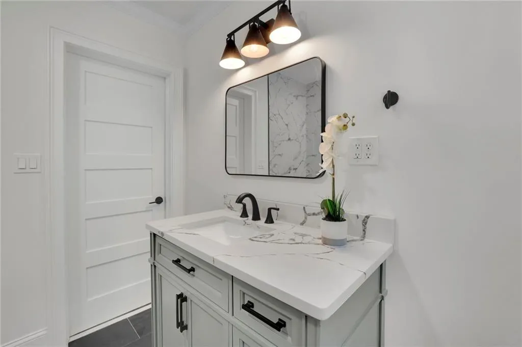2858 Mornington Drive Nw, Atlanta, Georgia 30327, 4 Bedrooms Bedrooms, ,3 BathroomsBathrooms,Residential,For Sale,2858 Mornington Drive Nw,7616218