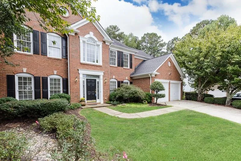 390 Eastcote Drive, Atlanta, Georgia 30350, 4 Bedrooms Bedrooms, ,2 BathroomsBathrooms,Residential,Sold,390 Eastcote Drive,6075961