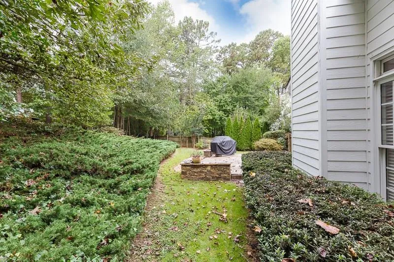 390 Eastcote Drive, Atlanta, Georgia 30350, 4 Bedrooms Bedrooms, ,2 BathroomsBathrooms,Residential,Sold,390 Eastcote Drive,6075961
