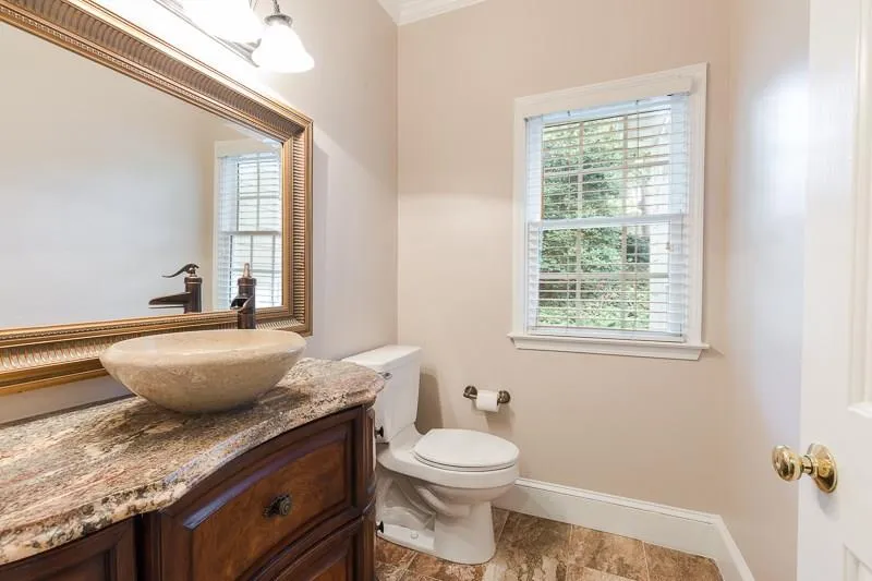 390 Eastcote Drive, Atlanta, Georgia 30350, 4 Bedrooms Bedrooms, ,2 BathroomsBathrooms,Residential,Sold,390 Eastcote Drive,6075961
