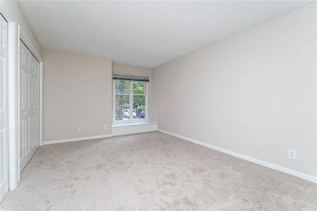 908 Garden Court, Atlanta, Georgia 30328, 2 Bedrooms Bedrooms, ,2 BathroomsBathrooms,Residential,Sold,908 Garden Court,6631921