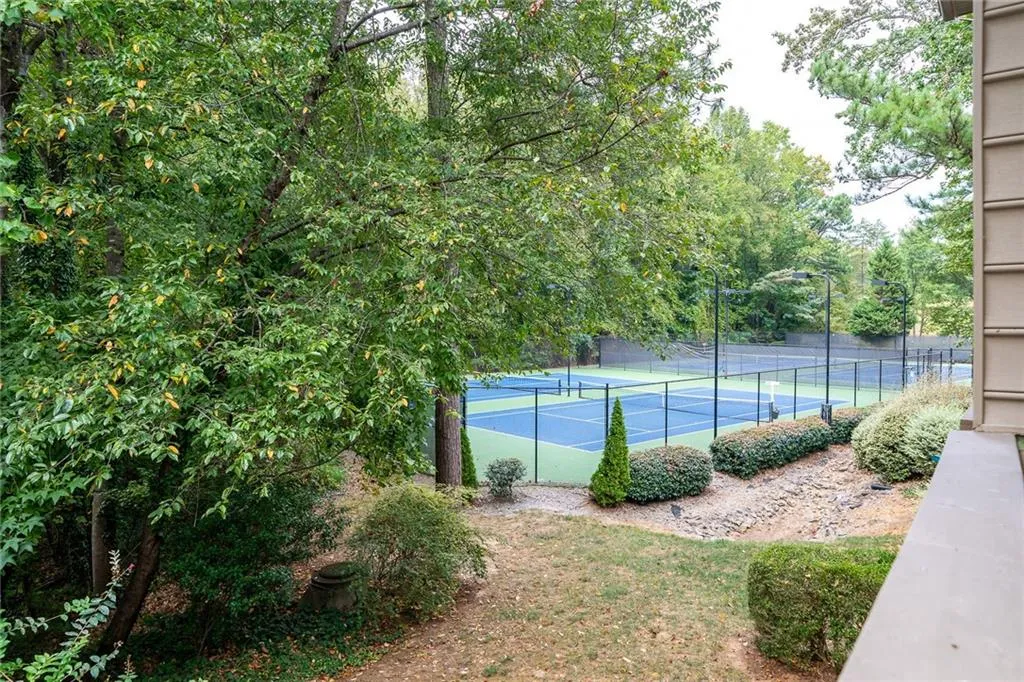 908 Garden Court, Atlanta, Georgia 30328, 2 Bedrooms Bedrooms, ,2 BathroomsBathrooms,Residential,Sold,908 Garden Court,6631921