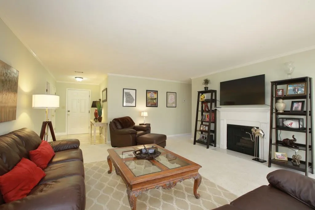 23202 Plantation Drive Unit 202, Atlanta, Georgia 30324, 2 Bedrooms Bedrooms, ,2 BathroomsBathrooms,Residential,Sold,23202 Plantation Drive Unit 202,5819597