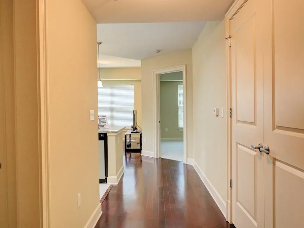 200 River Vista Drive Unit 219, Atlanta, Georgia 30339, 2 Bedrooms Bedrooms, ,2 BathroomsBathrooms,Residential,Sold,200 River Vista Drive Unit 219,5859373