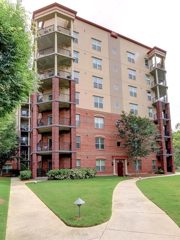 200 River Vista Drive Unit 219, Atlanta, Georgia 30339, 2 Bedrooms Bedrooms, ,2 BathroomsBathrooms,Residential,Sold,200 River Vista Drive Unit 219,5859373