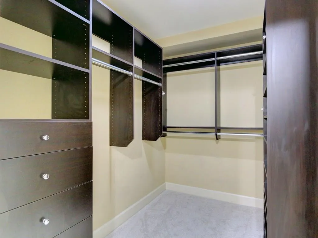 200 River Vista Drive Unit 219, Atlanta, Georgia 30339, 2 Bedrooms Bedrooms, ,2 BathroomsBathrooms,Residential,Sold,200 River Vista Drive Unit 219,5859373