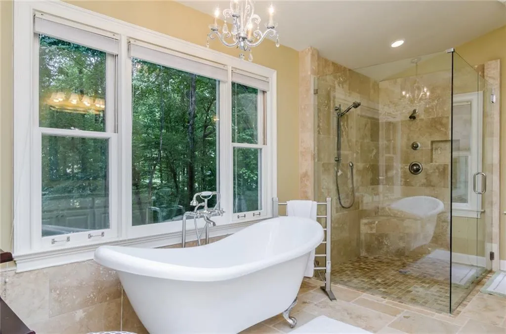 6895 Brandon Mill Road Nw, Sandy Springs, Georgia 30328, 5 Bedrooms Bedrooms, ,4 BathroomsBathrooms,Residential,Sold,6895 Brandon Mill Road Nw,5903888