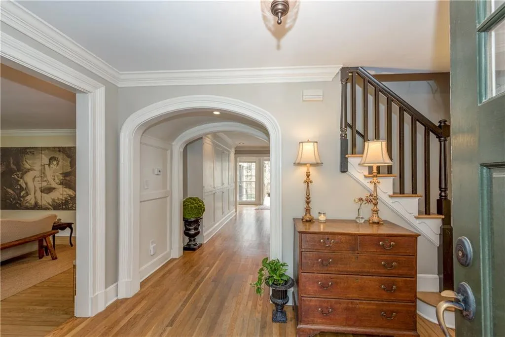 3824 Vermont Road, Atlanta, Georgia 30319, 4 Bedrooms Bedrooms, ,3 BathroomsBathrooms,Residential,Sold,3824 Vermont Road,5808850