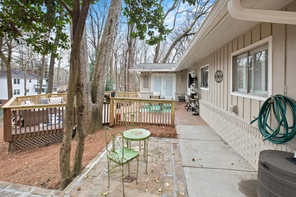 335 Westerhall Court, Atlanta, Georgia 30328, 4 Bedrooms Bedrooms, ,3 BathroomsBathrooms,Residential,Sold,335 Westerhall Court,6673814