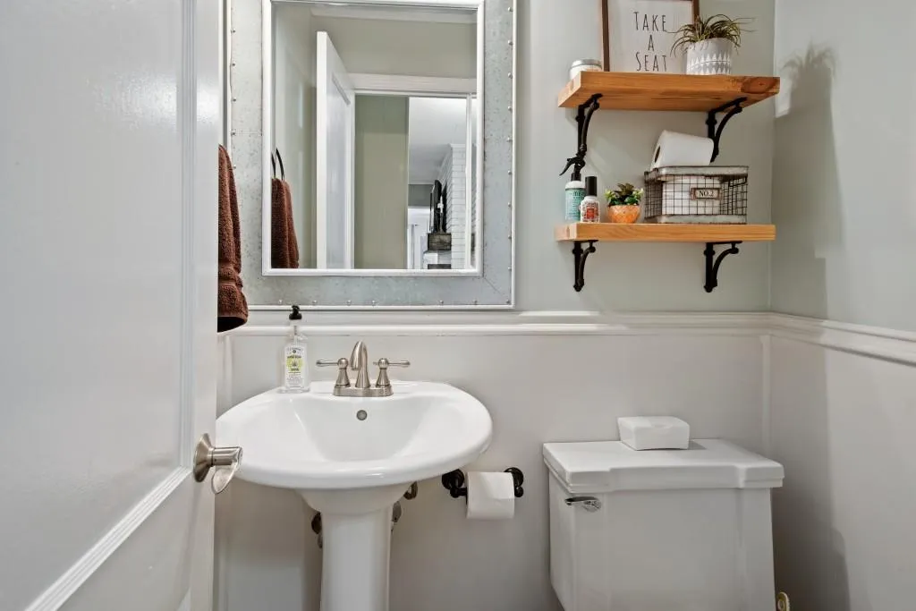 335 Westerhall Court, Atlanta, Georgia 30328, 4 Bedrooms Bedrooms, ,3 BathroomsBathrooms,Residential,Sold,335 Westerhall Court,6673814