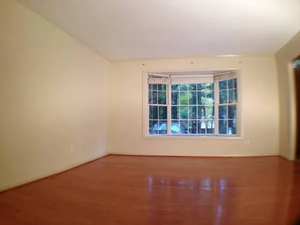 6520 Roswell Road Unit 66, Atlanta, Georgia 30328, 2 Bedrooms Bedrooms, ,1 BathroomBathrooms,Residential,Sold,6520 Roswell Road Unit 66,5694716