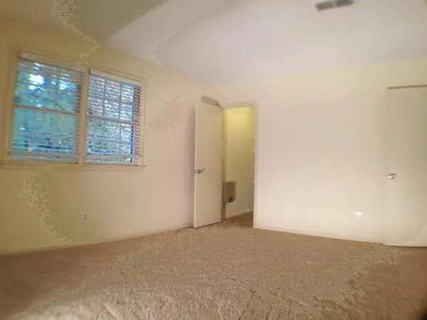 6520 Roswell Road Unit 66, Atlanta, Georgia 30328, 2 Bedrooms Bedrooms, ,1 BathroomBathrooms,Residential,Sold,6520 Roswell Road Unit 66,5694716