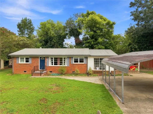 1517 Lee Avenue, Oxford, Alabama 36203
