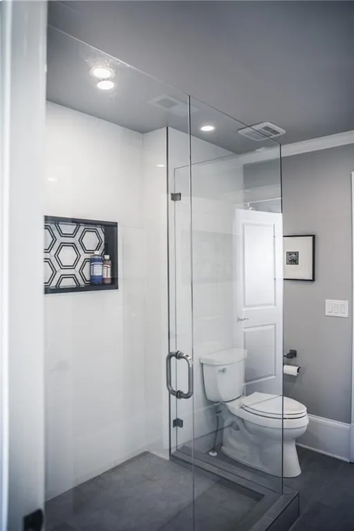 17 Heards Overlook Court, Atlanta, Georgia 30328, 5 Bedrooms Bedrooms, ,4 BathroomsBathrooms,Residential,Sold,17 Heards Overlook Court,6718450