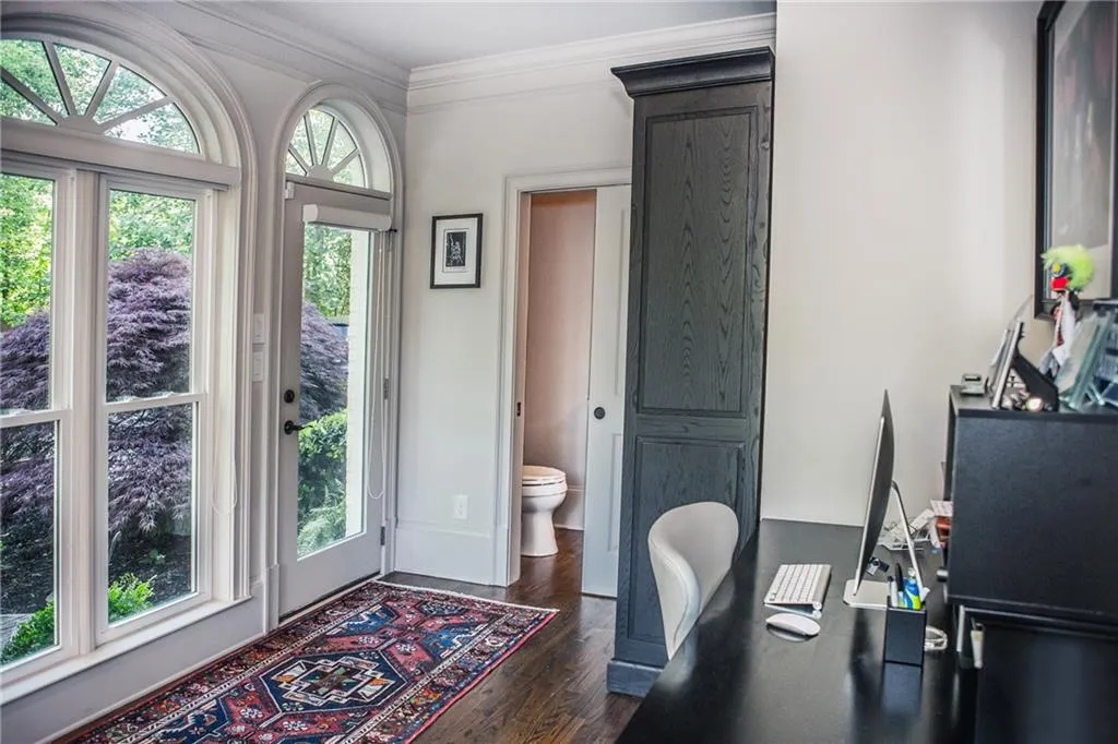 17 Heards Overlook Court, Atlanta, Georgia 30328, 5 Bedrooms Bedrooms, ,4 BathroomsBathrooms,Residential,Sold,17 Heards Overlook Court,6718450
