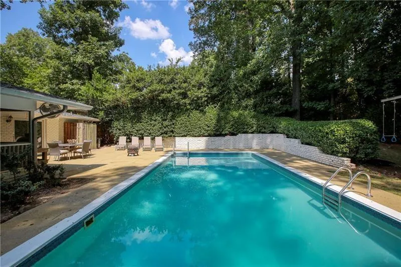 4745 Huntley Drive, Atlanta, Georgia 30342, 5 Bedrooms Bedrooms, ,3 BathroomsBathrooms,Residential,Sold,4745 Huntley Drive,6640109