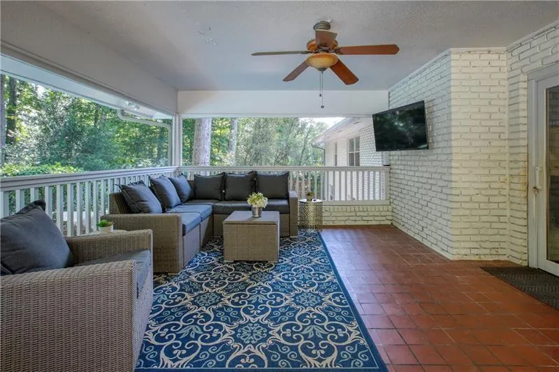 4745 Huntley Drive, Atlanta, Georgia 30342, 5 Bedrooms Bedrooms, ,3 BathroomsBathrooms,Residential,Sold,4745 Huntley Drive,6640109