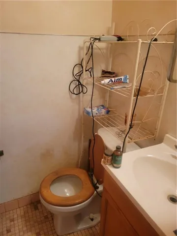 1170
