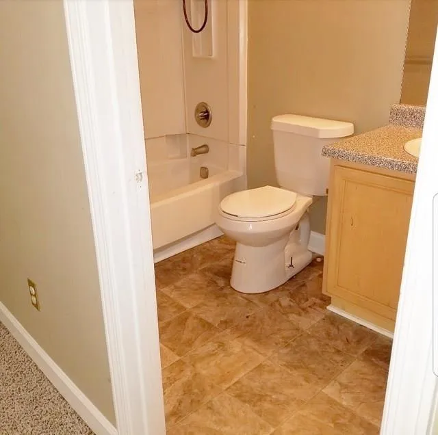 1706 Wingate Way Unit 1706, Atlanta, Georgia 30350, 2 Bedrooms Bedrooms, ,2 BathroomsBathrooms,Residential,Sold,1706 Wingate Way Unit 1706,5929557
