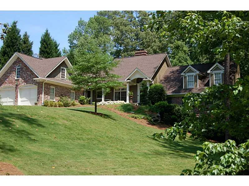 4569 Mount Paran Parkway, Atlanta, Georgia 30327, 6 Bedrooms Bedrooms, ,4 BathroomsBathrooms,Residential,Sold,4569 Mount Paran Parkway,5018408