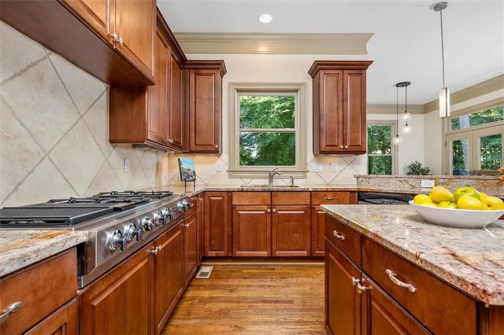 3912 Dahlwiny Court, Sandy Springs, Georgia 30350, 5 Bedrooms Bedrooms, ,4 BathroomsBathrooms,Residential,Sold,3912 Dahlwiny Court,6905614