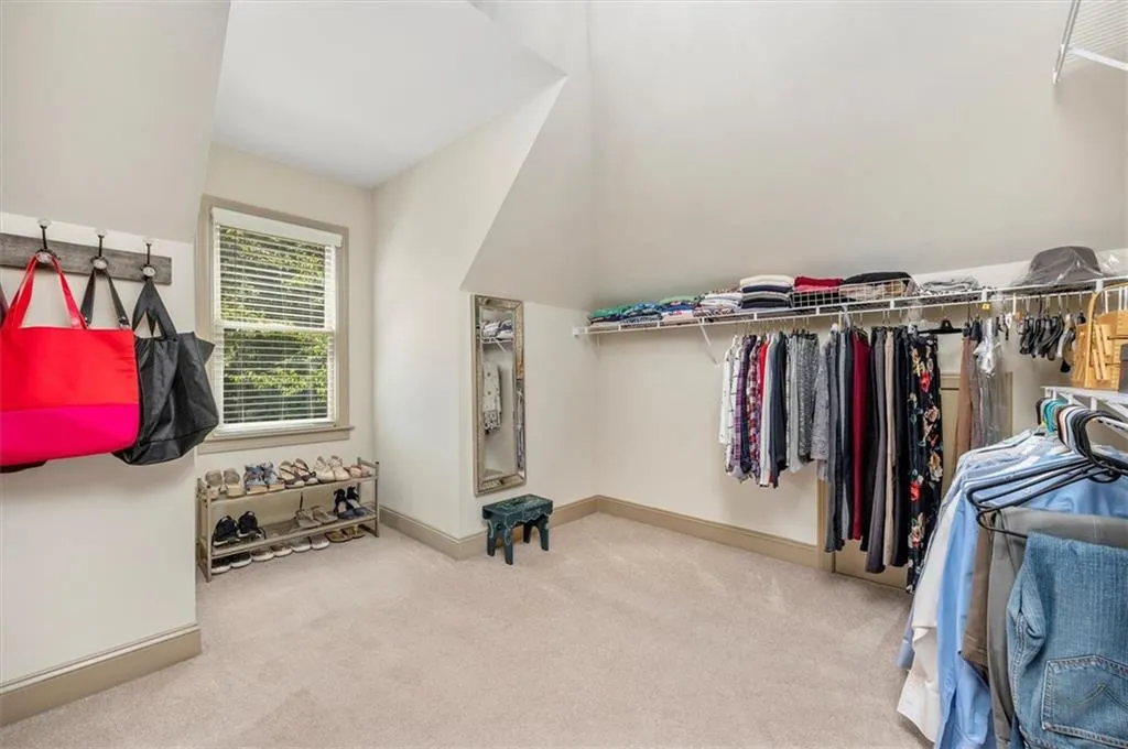 3912 Dahlwiny Court, Sandy Springs, Georgia 30350, 5 Bedrooms Bedrooms, ,4 BathroomsBathrooms,Residential,Sold,3912 Dahlwiny Court,6905614