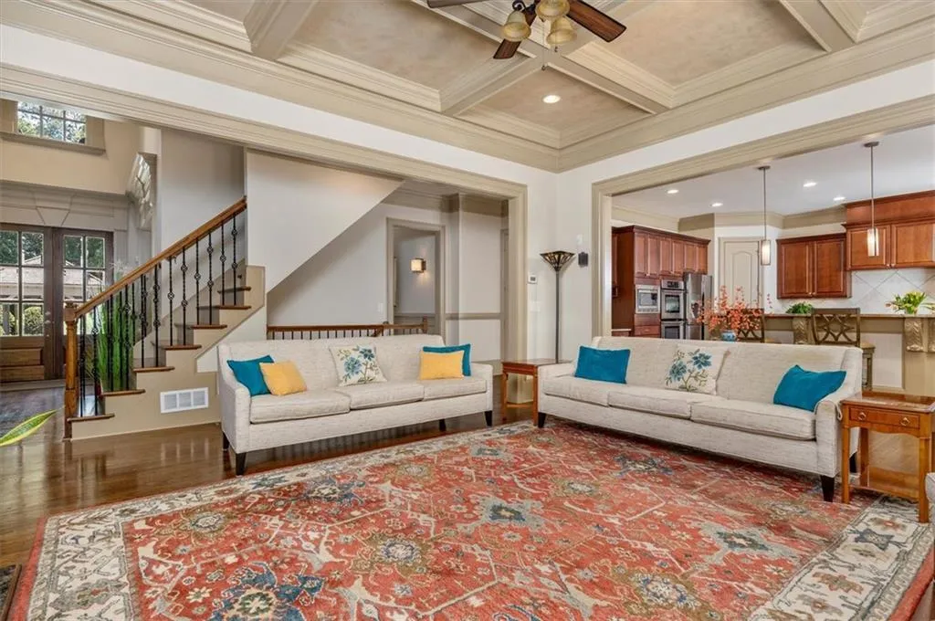 3912 Dahlwiny Court, Sandy Springs, Georgia 30350, 5 Bedrooms Bedrooms, ,4 BathroomsBathrooms,Residential,Sold,3912 Dahlwiny Court,6905614