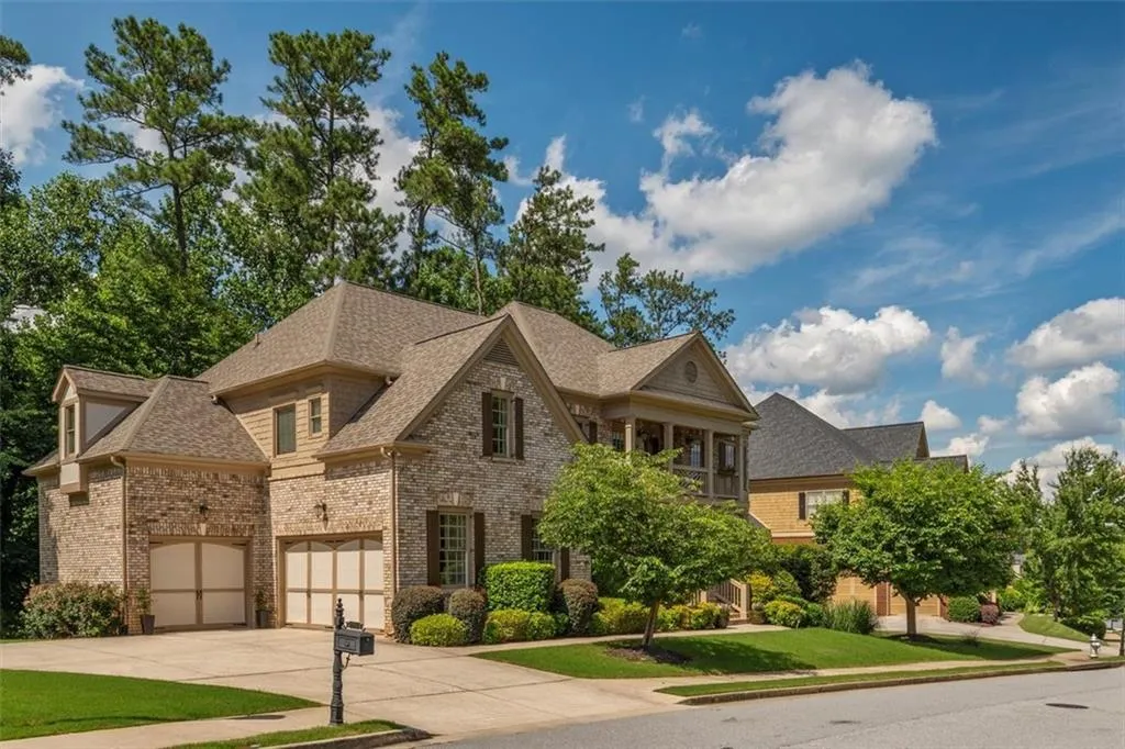 3912 Dahlwiny Court, Sandy Springs, Georgia 30350, 5 Bedrooms Bedrooms, ,4 BathroomsBathrooms,Residential,Sold,3912 Dahlwiny Court,6905614