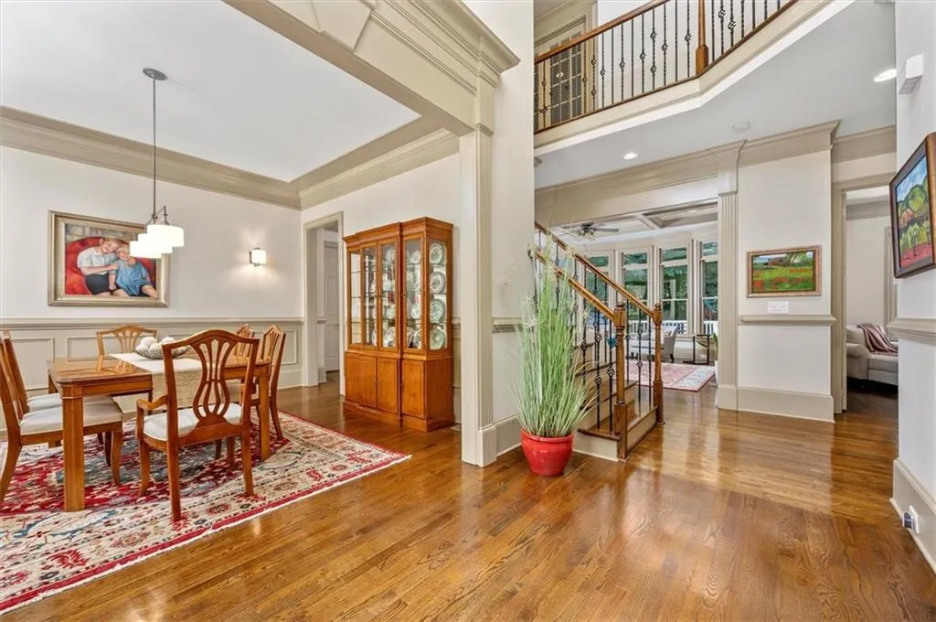 3912 Dahlwiny Court, Sandy Springs, Georgia 30350, 5 Bedrooms Bedrooms, ,4 BathroomsBathrooms,Residential,Sold,3912 Dahlwiny Court,6905614