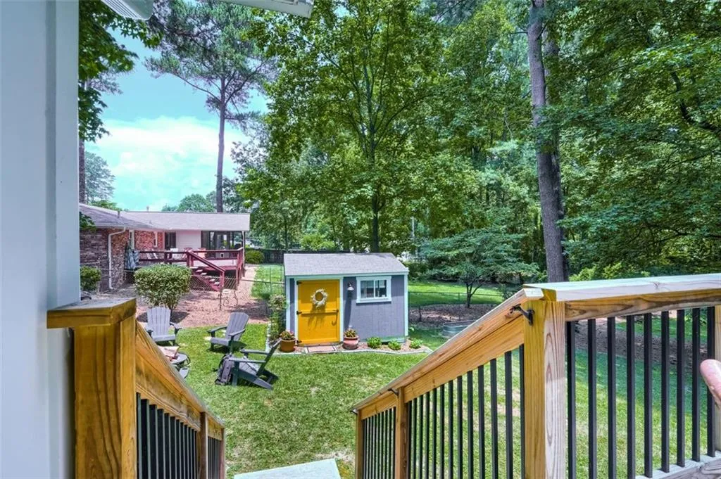 6575 Wright Road, Sandy Springs, Georgia 30328, 3 Bedrooms Bedrooms, ,2 BathroomsBathrooms,Residential,Sold,6575 Wright Road,7066360