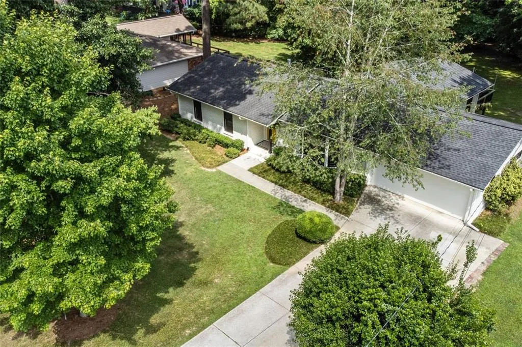 6575 Wright Road, Sandy Springs, Georgia 30328, 3 Bedrooms Bedrooms, ,2 BathroomsBathrooms,Residential,Sold,6575 Wright Road,7066360