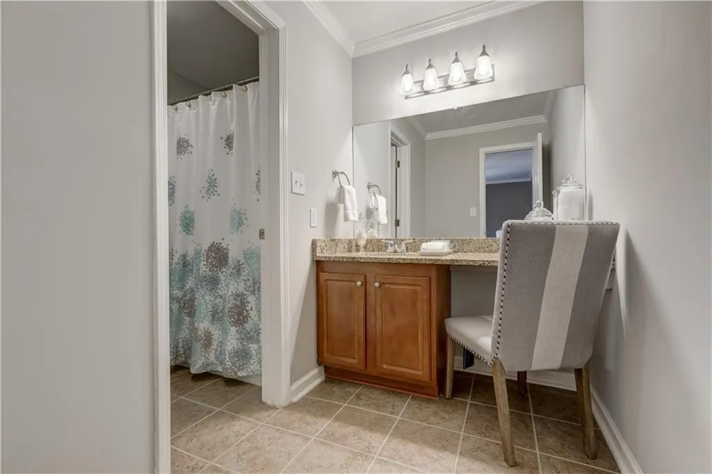 408 Brighton Point, Sandy Springs, Georgia 30328, 2 Bedrooms Bedrooms, ,2 BathroomsBathrooms,Residential,Sold,408 Brighton Point,6554487