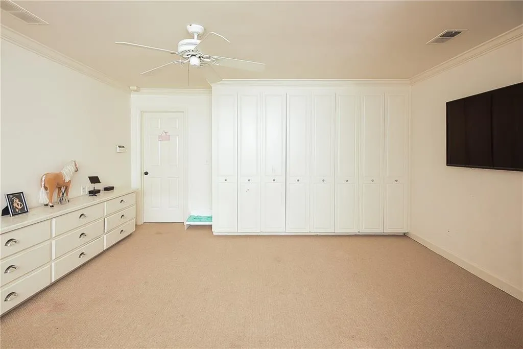 220 Windsor Gate Cove, Atlanta, Georgia 30342, 5 Bedrooms Bedrooms, ,4 BathroomsBathrooms,Residential,Sold,220 Windsor Gate Cove,5677079