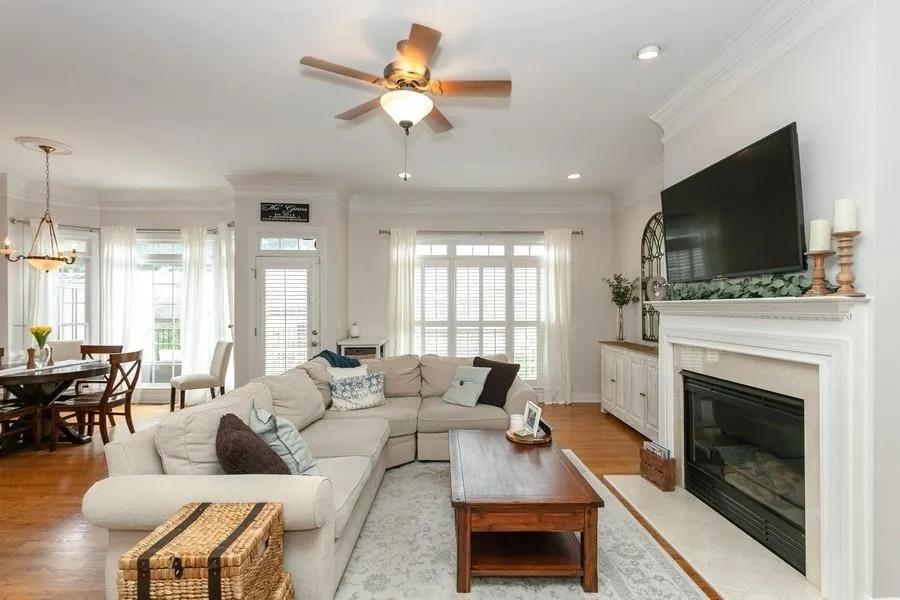 5456 Wentworth Street, Atlanta, Georgia 30342, 4 Bedrooms Bedrooms, ,3 BathroomsBathrooms,Residential,Sold,5456 Wentworth Street,6736640