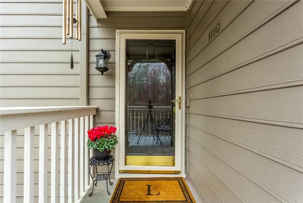 1110 Camden Court, Sandy Springs, Georgia 30327, 2 Bedrooms Bedrooms, ,2 BathroomsBathrooms,Residential,Sold,1110 Camden Court,6509756 1110 Camden Court, Sandy Springs, Georgia 30327, 2 Bedrooms Bedrooms, ,2 BathroomsBathrooms,Residential,Sold,1110 Camden Court,6509756